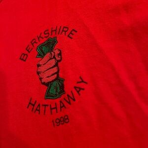 Brekshire Hathaway tee sz Large supreme unftd zara